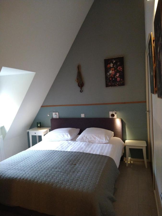 Bed & Brasserie Het Kosthuys Sint-Maartensdijk Luaran gambar